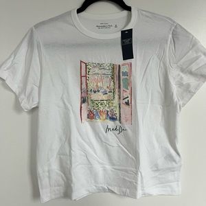 NWT Abercrombie Cropped Tee